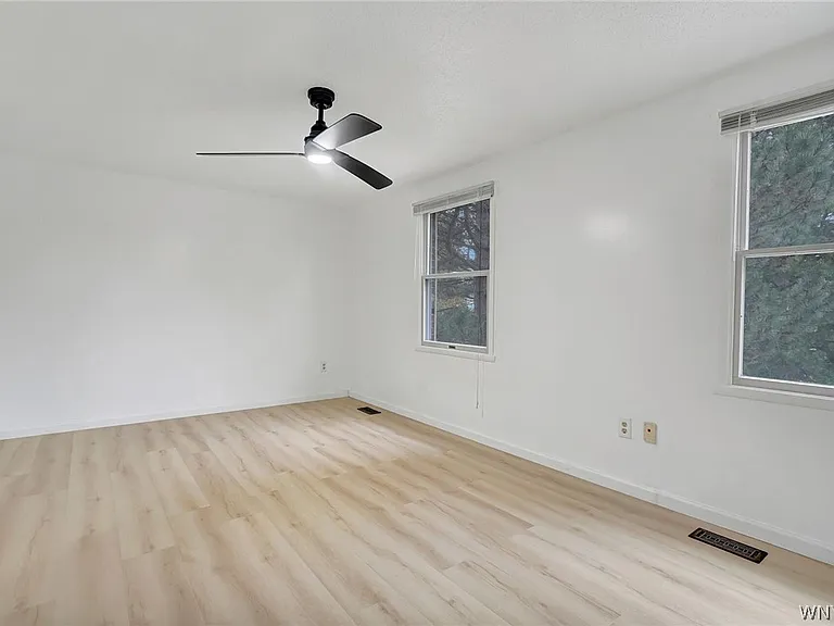 1 Apollo Dr — Photo 25