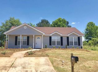 230 Dove Pl, Social Circle, GA 30025