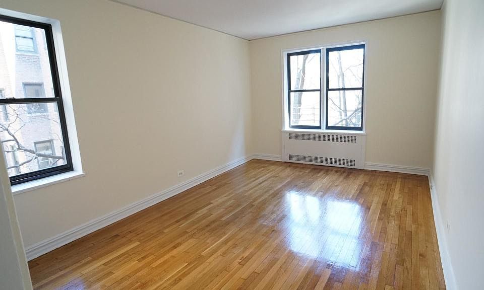 2nd image of 1534 E 98th St #1