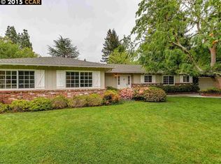 15 Lavenida Dr, Orinda, CA 94563