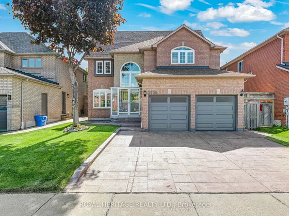 1856 Rosebank Rd, Pickering, ON L1V 6Y1