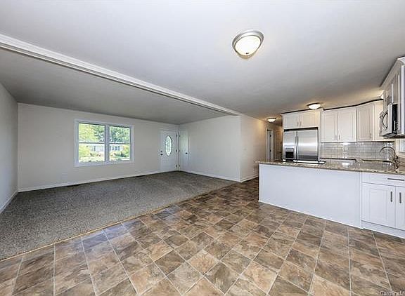 3rd image of 1149 Bridgewood Ln