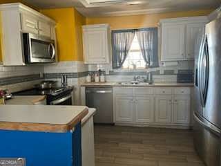 4th image of 416 Corbin Ct