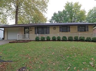 1132 Landgraf Dr, Cape Girardeau, MO 63701