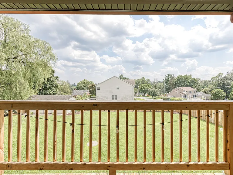 18 Byway Rd — Photo 32