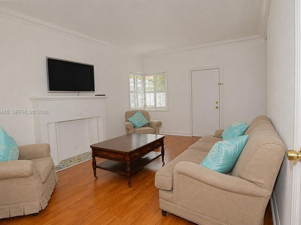 1341 Meridian Ave #206