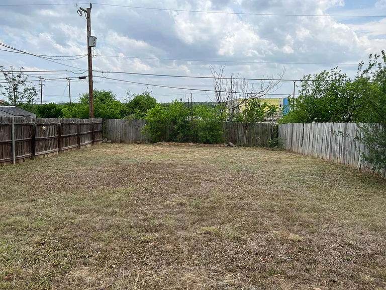 9642 Sekula Dr — Photo 13