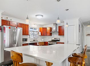 11-2093 Leila Rd, Volcano, HI 96785