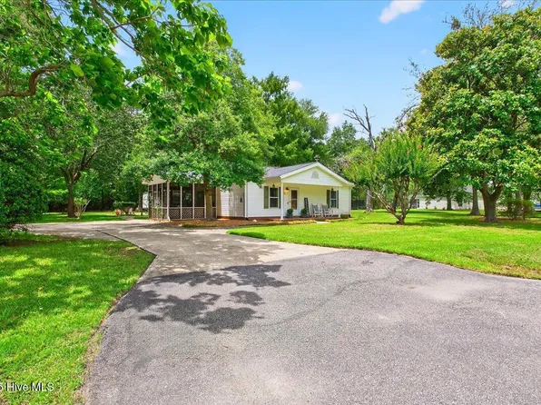 1081 Harbor Drive, Calabash, NC 28467