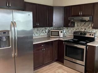 518 W 8th St, Ada, OK 74820