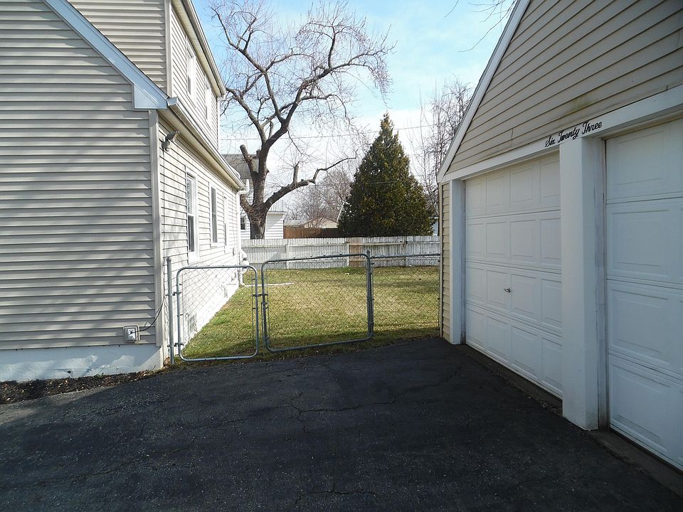 623 Sparks St, Jackson, MI 49202 Zillow