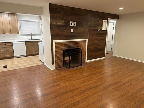 3rd image of 6131 200th St SW