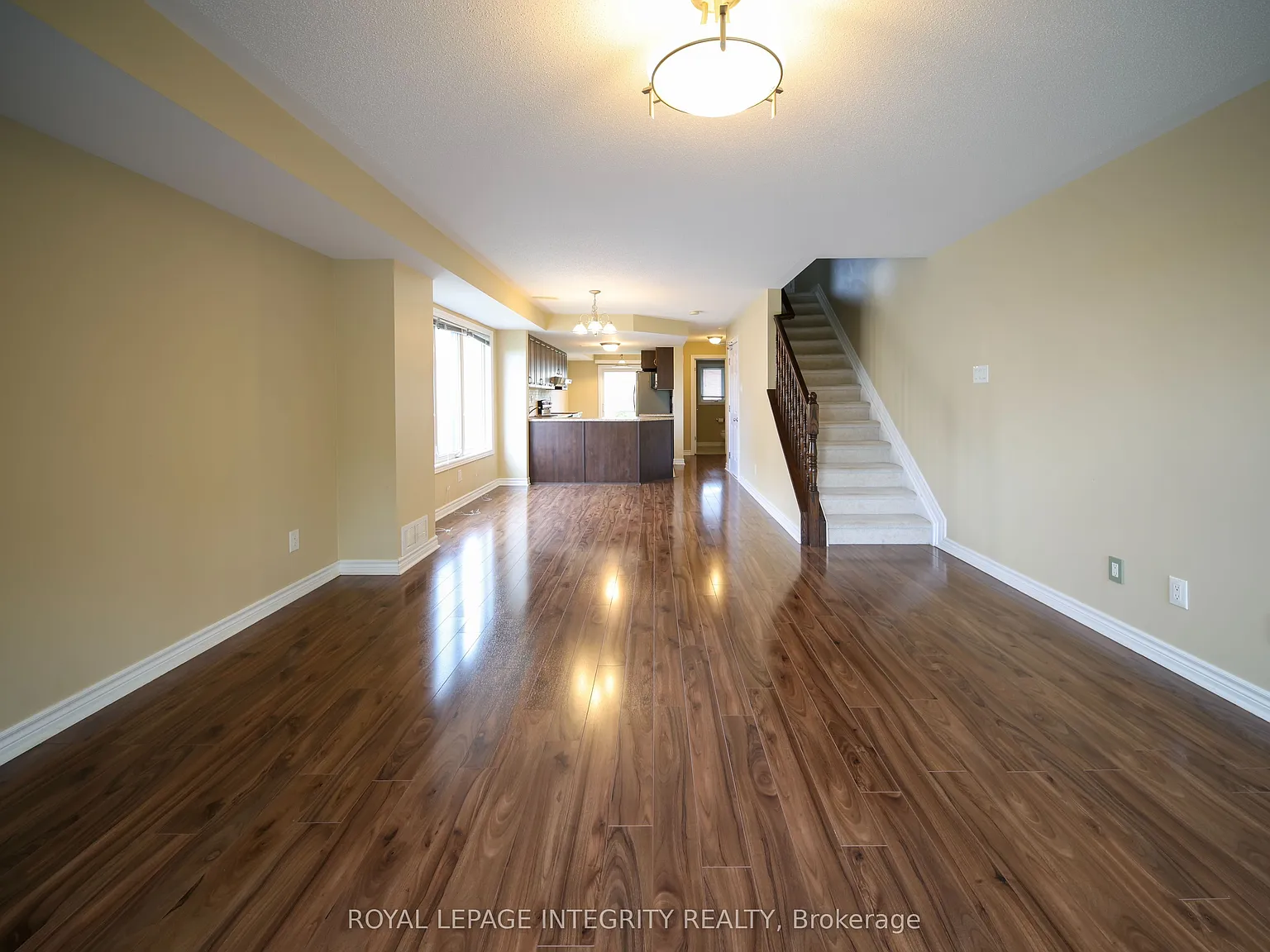 2 bed, $2,350 — Photo 4
