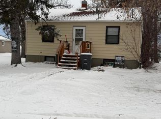 405 Main St, Grenora, ND 58845