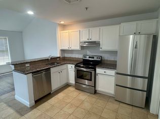 29 Washington Ave UNIT 6, Hamden, CT 06518