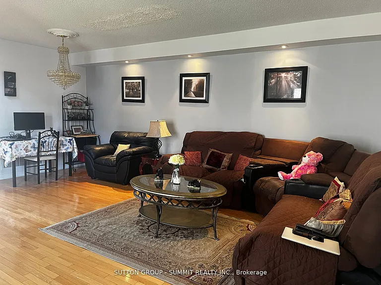 6606 Harmony Hl — Photo 3