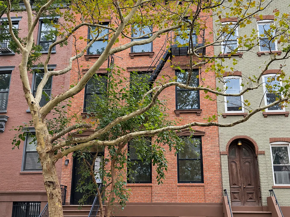 140 Summit St #PENTHOUSE