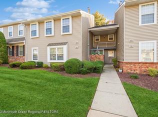 19 Lindsey Cir #19, Old Bridge, NJ 08857