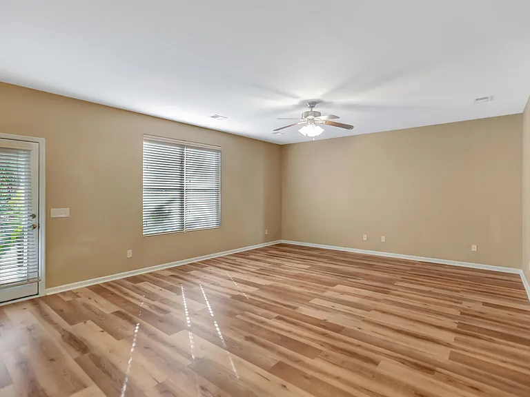 1313 Merchant Ct — Photo 14