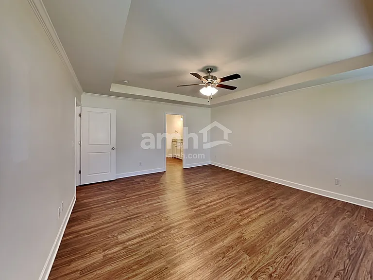 4400 Erabele Dr — Photo 11