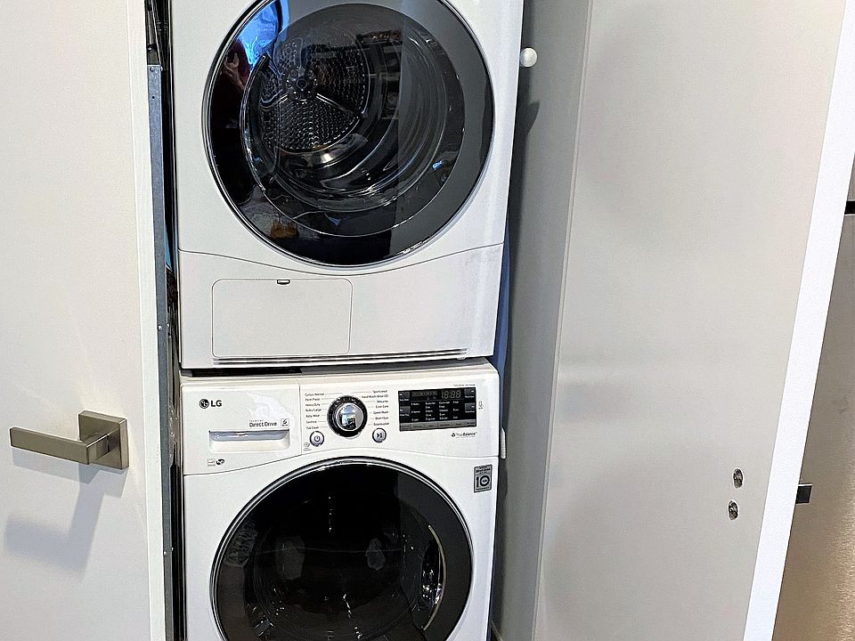 1st image of 23 W 31st St APT 4