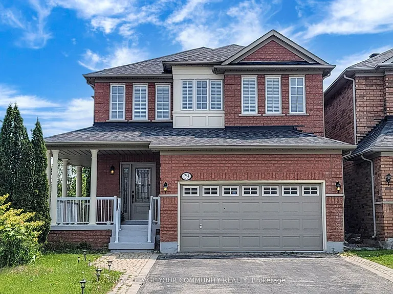 39 Lark Cres — Photo 1