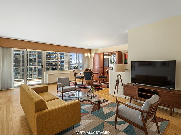 2nd image of 1785 215th St APT 8G