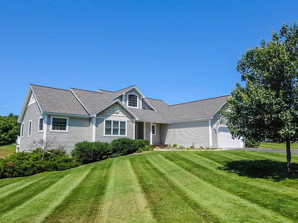 1st image of 2771 E Crown Dr