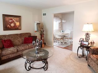 415 Essex St, Clawson, MI 48017