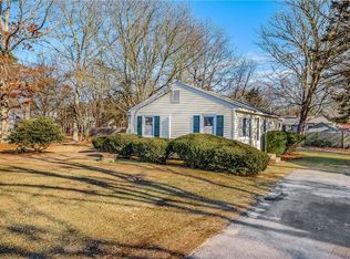 153 Juniper Rd, South Kingstown, RI 02879