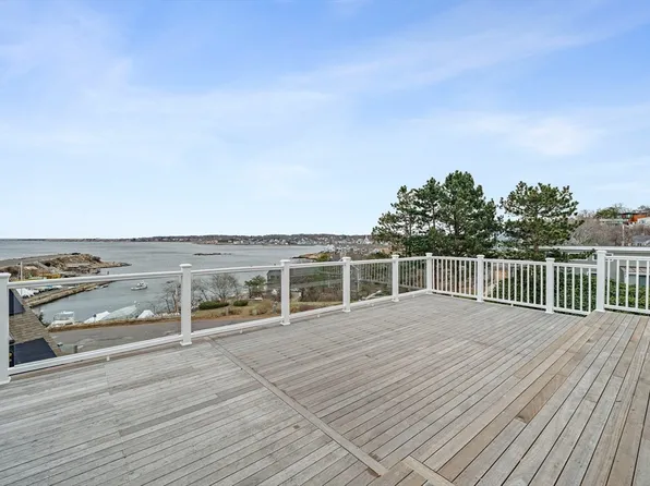 85 Granite St Unit 3, Rockport, MA 01966