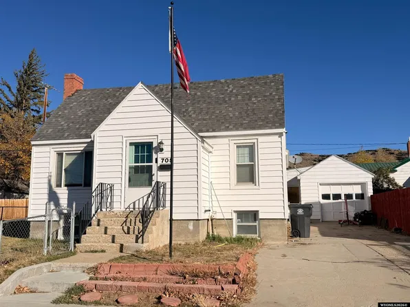 705 Birch St, Rawlins, WY 82301