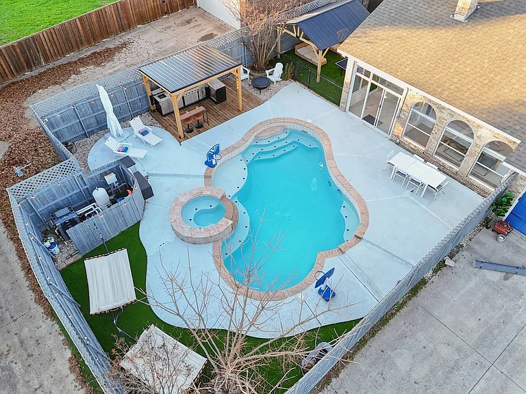 806 Longleaf Dr — Photo 46