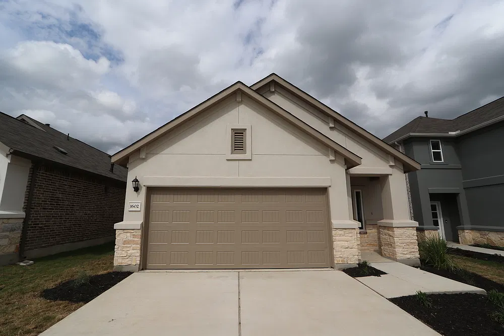 1602 Purple Martin Dr — Photo 1