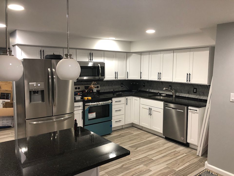 2nd image of 1006 Rutledge Ave