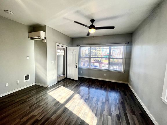 3rd image of 607 N Ruby St #2