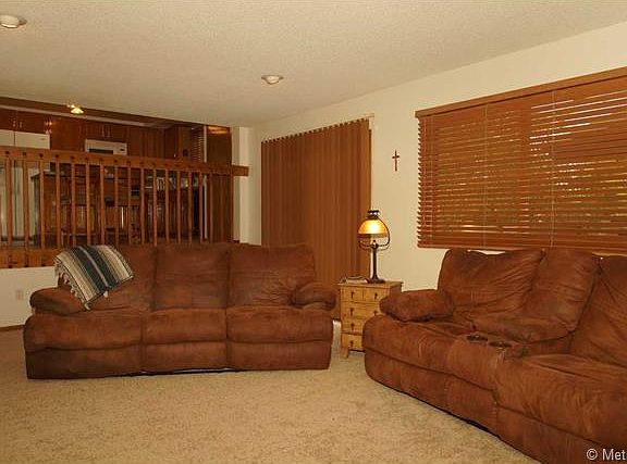 4th image of 5887 S Lisbon Way