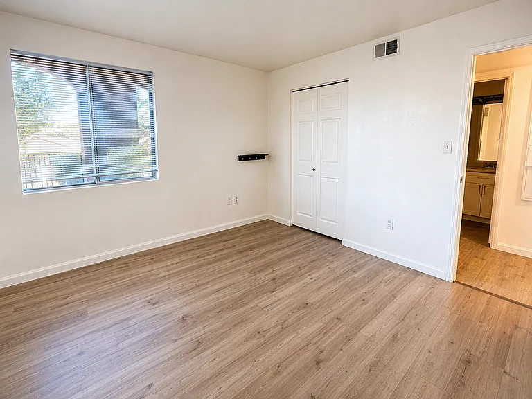 7885 W Flamingo Rd #1128 — Photo 17