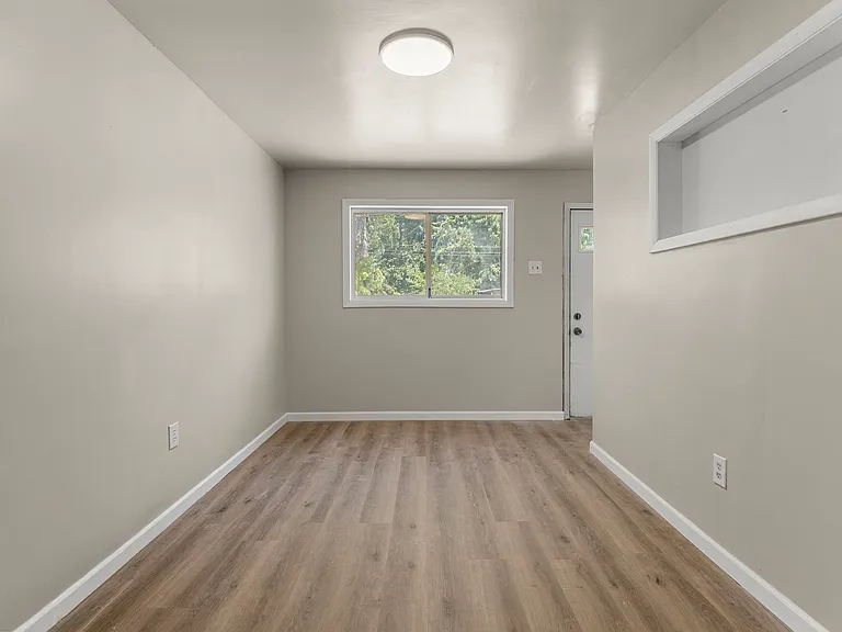 1288 Dragoon St — Photo 4