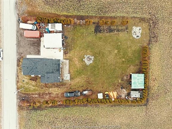 5th image of 10 Kildeer Rd