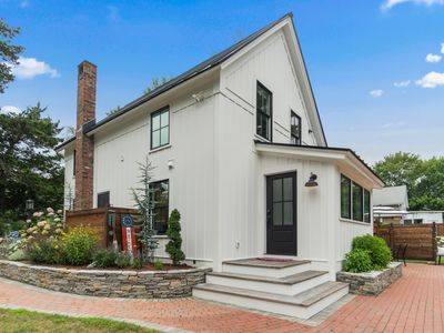 176 Great Neck Road, Waterford, CT, 06385