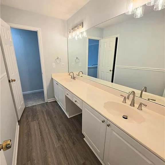 1496 Brentwood Dr — Photo 17