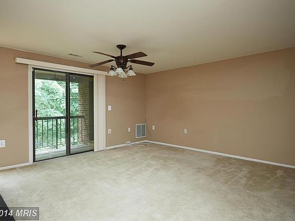5th image of 18120 Chalet Dr Unit 11-302