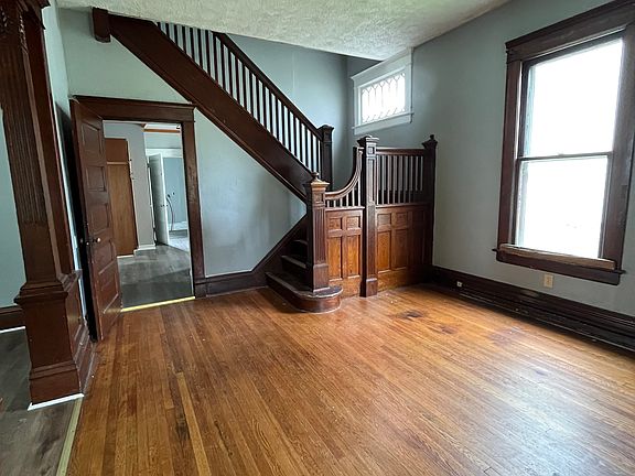 2nd image of 797 Brighton Blvd
