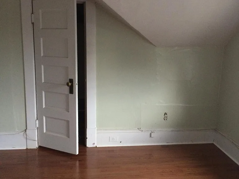 5800 15th Ave NE #6 — Photo 6