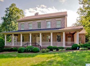 5 Muirfield Ln SE, Huntsville, AL 35802