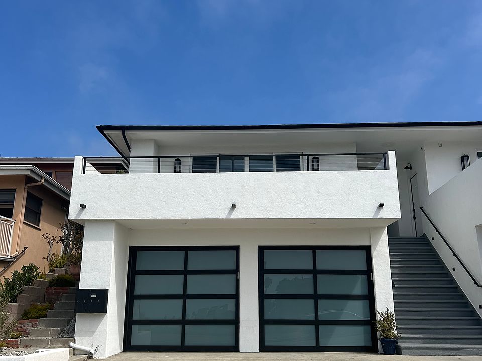 1st image of 116 Palos Verdes Blvd