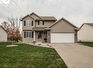 321 SW 50th St, Ankeny, IA 50023