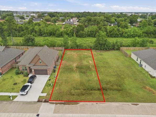 Lakewood Pointe 39 Ln, Lake Charles, LA 70605