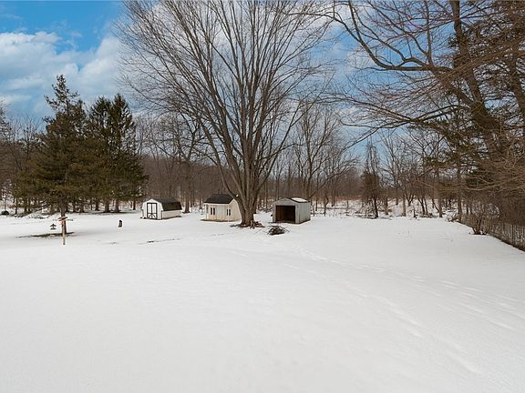 4th image of 606 Silver Hill Rd